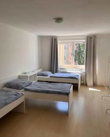 Apartment K3 Zentral, Gunstig, Mobliert Munich